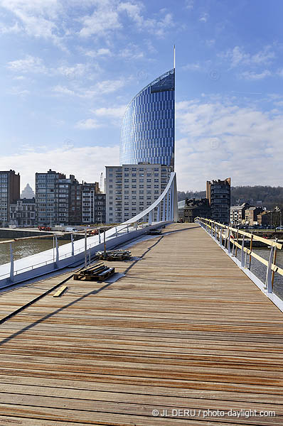 Liège - passerelle sur la Meuse